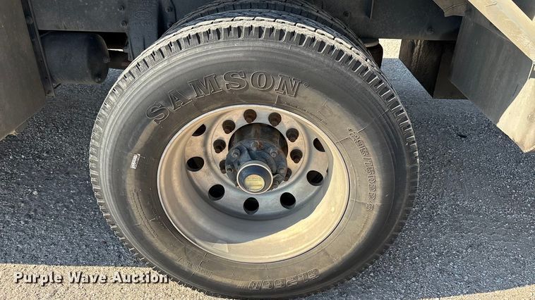 image for item EA7579 2011 Peterbilt 337 fuel truck