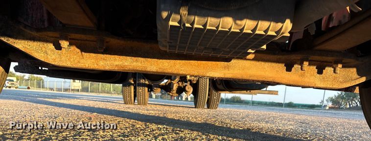 image for item EA7581 2007 Freightliner Business Class M2 box truck