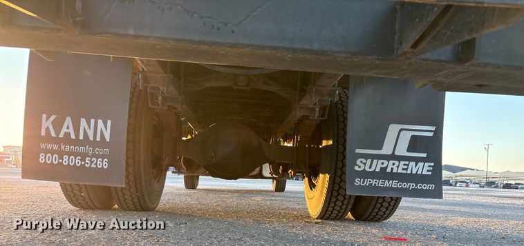 image for item EA7581 2007 Freightliner Business Class M2 box truck