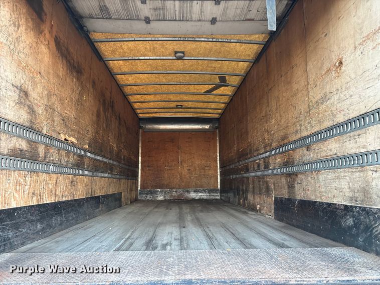 image for item EA7581 2007 Freightliner Business Class M2 box truck