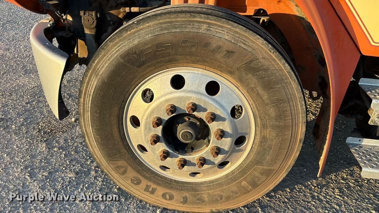 image for item EA7581 2007 Freightliner Business Class M2 box truck