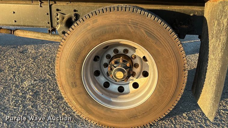 image for item EA7581 2007 Freightliner Business Class M2 box truck