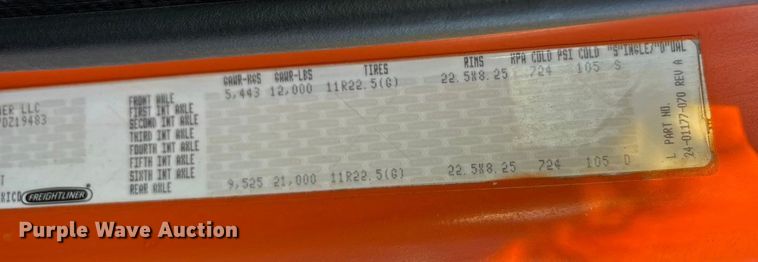 image for item EA7581 2007 Freightliner Business Class M2 box truck