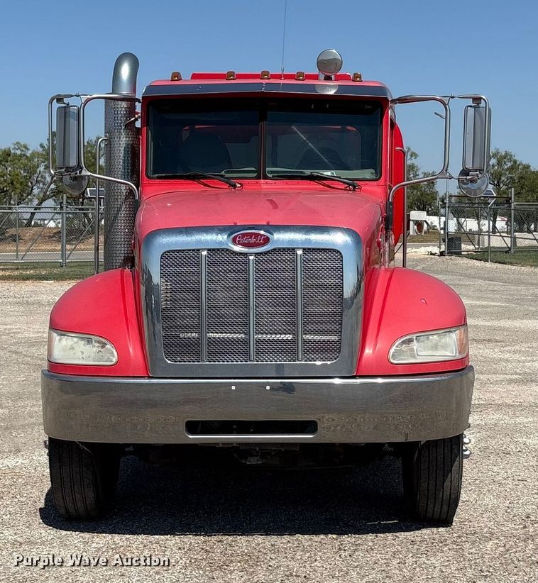 image for item EA7582 2009 Peterbilt 335 fuel truck