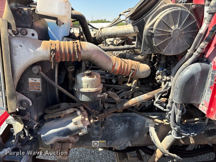 image for item EA7582 2009 Peterbilt 335 fuel truck