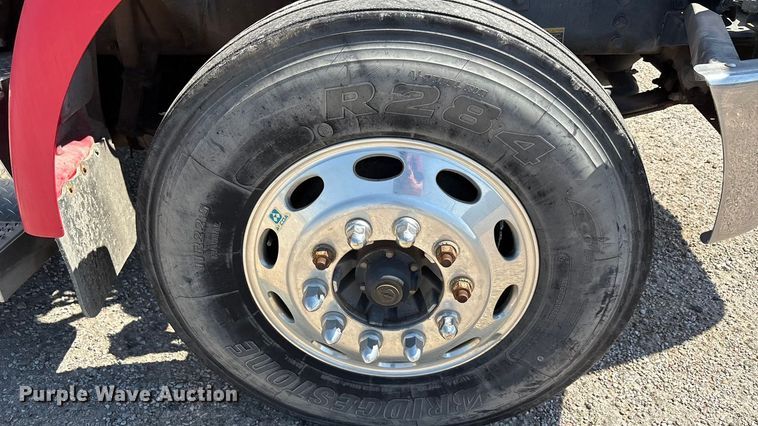 image for item EA7582 2009 Peterbilt 335 fuel truck