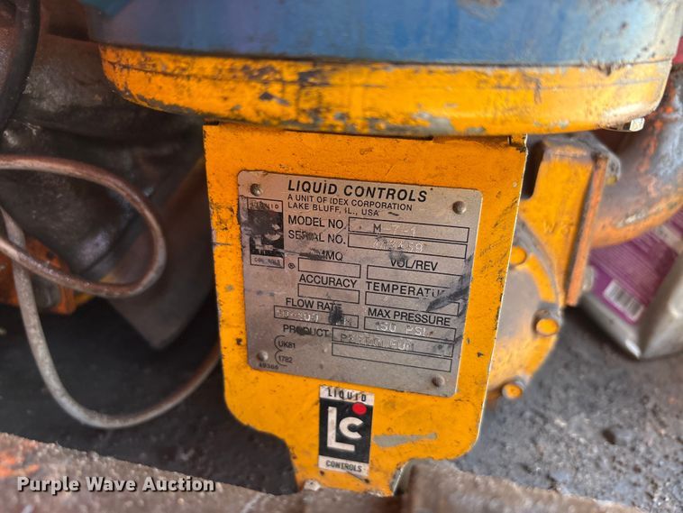 image for item EA7583 2002 Freightliner FL70 fuel truck