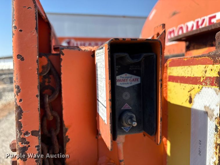 image for item EA7583 2002 Freightliner FL70 fuel truck