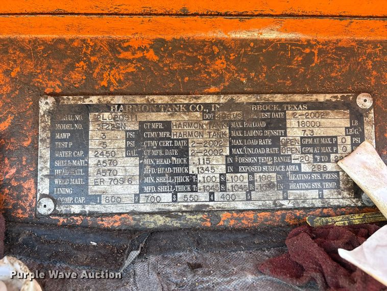 image for item EA7583 2002 Freightliner FL70 fuel truck