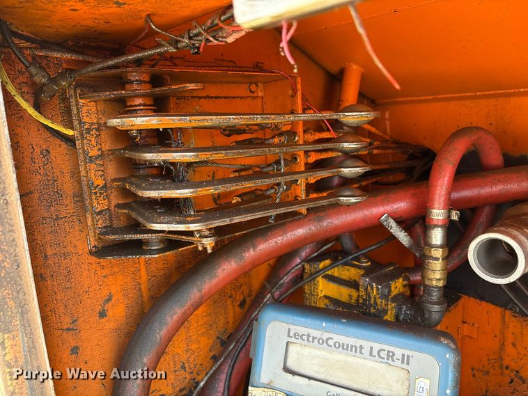 image for item EA7583 2002 Freightliner FL70 fuel truck