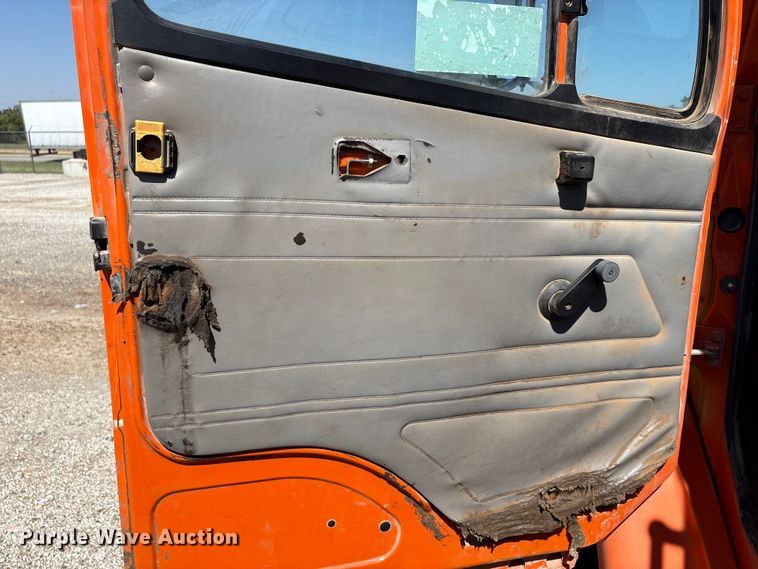 image for item EA7583 2002 Freightliner FL70 fuel truck