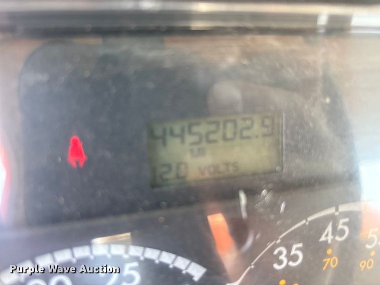 image for item EA7583 2002 Freightliner FL70 fuel truck