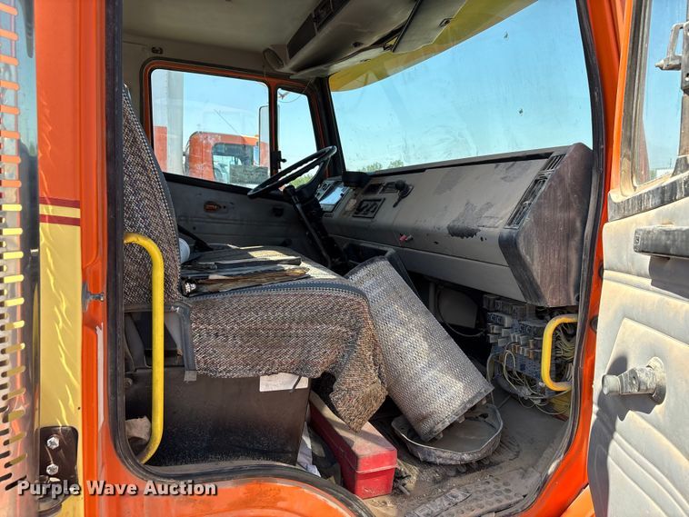 image for item EA7583 2002 Freightliner FL70 fuel truck