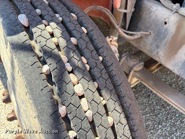 image for item EA7583 2002 Freightliner FL70 fuel truck