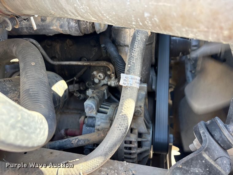 image for item EA7584 2005 Freightliner Business Class M2  flatbed truck