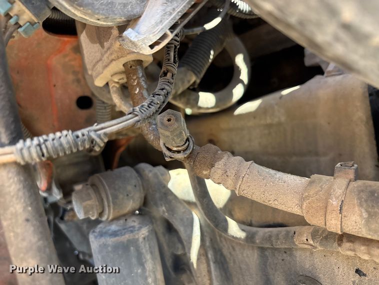 image for item EA7584 2005 Freightliner Business Class M2  flatbed truck