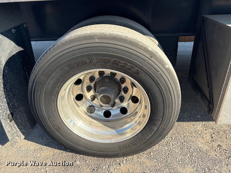 image for item EA7591 2024 Utility FS2CHA flatbed trailer