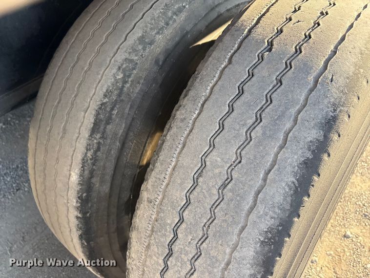 image for item EA7591 2024 Utility FS2CHA flatbed trailer