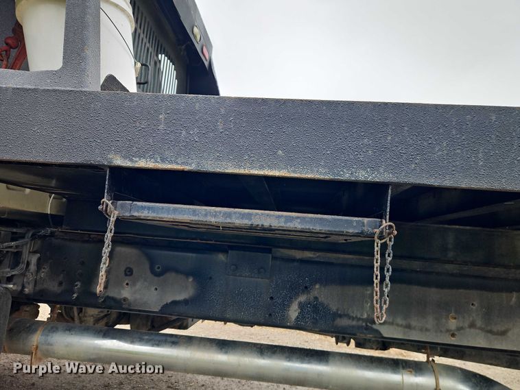 image for item EB8374 2004 GMC C8500 rollback truck