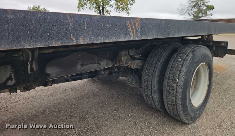 image for item EB8374 2004 GMC C8500 rollback truck