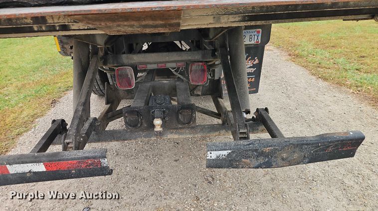 image for item EB8374 2004 GMC C8500 rollback truck