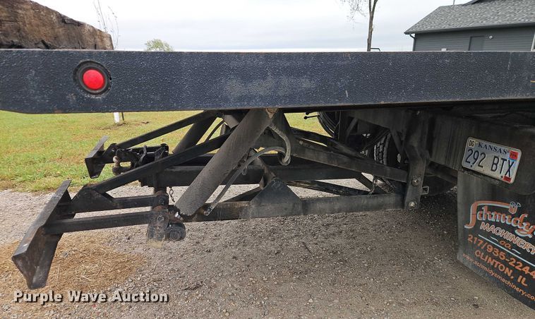 image for item EB8374 2004 GMC C8500 rollback truck