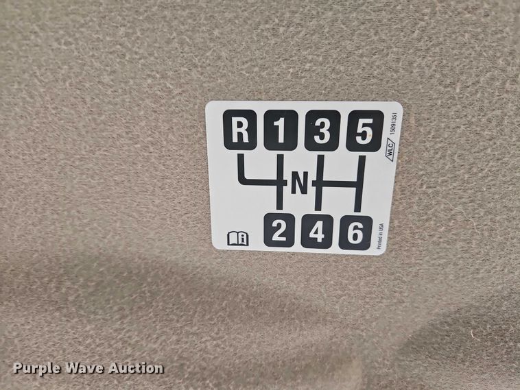 image for item EB8374 2004 GMC C8500 rollback truck