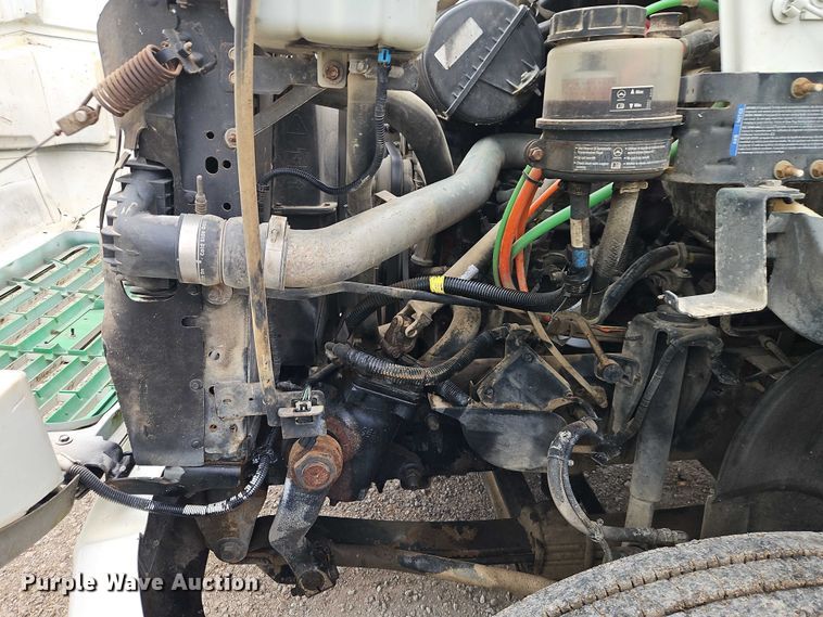 image for item EB8374 2004 GMC C8500 rollback truck