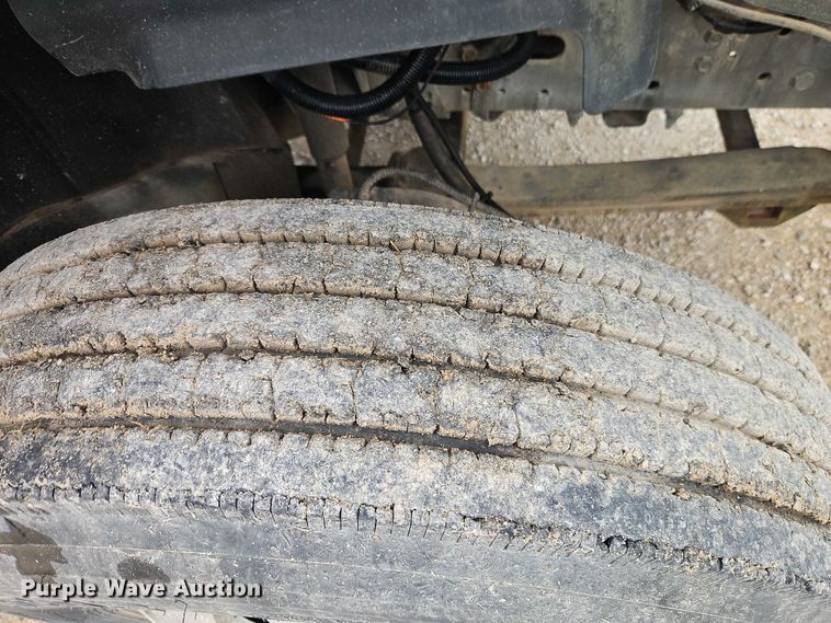 image for item EB8374 2004 GMC C8500 rollback truck