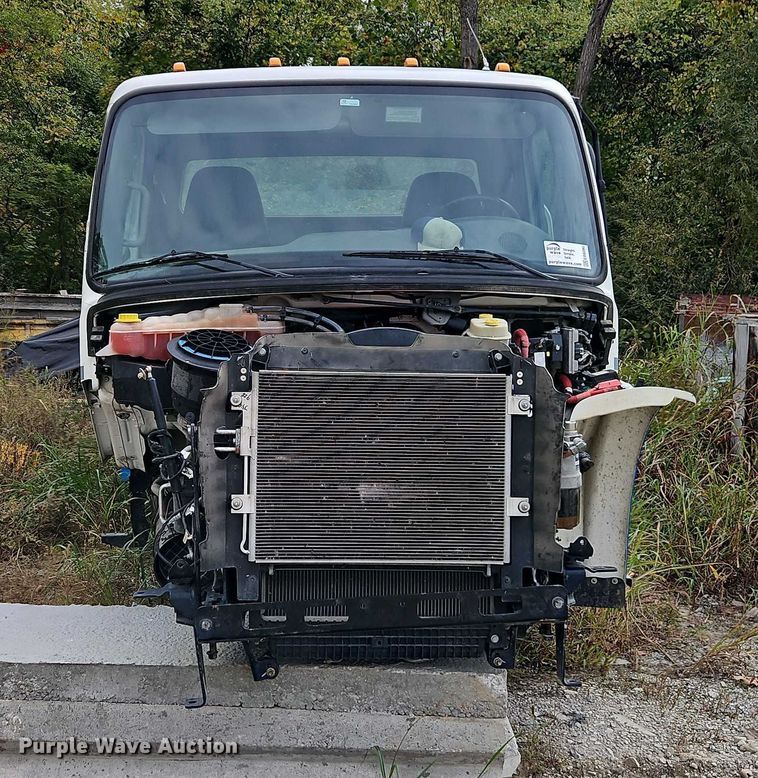 image for item EB8380 2021 Freightliner M2 flatbed truck