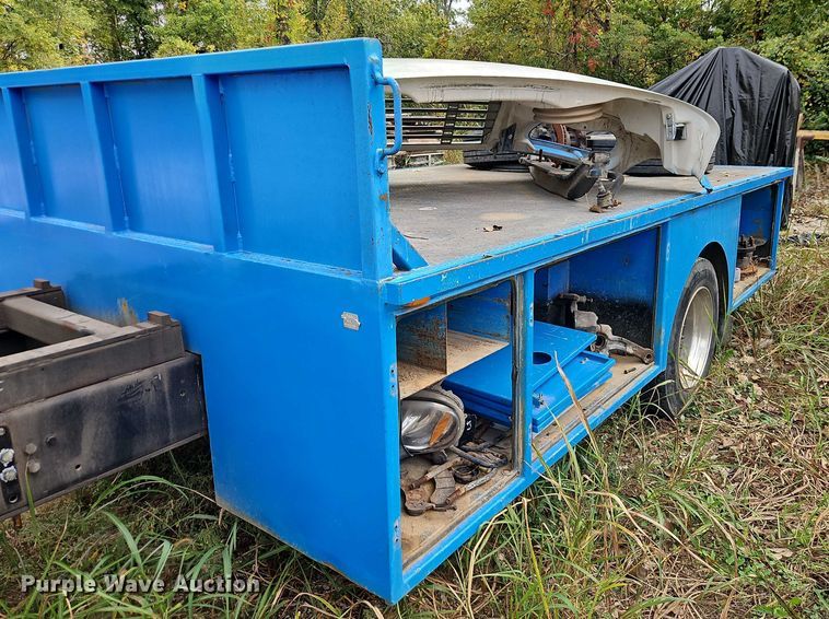 image for item EB8380 2021 Freightliner M2 flatbed truck