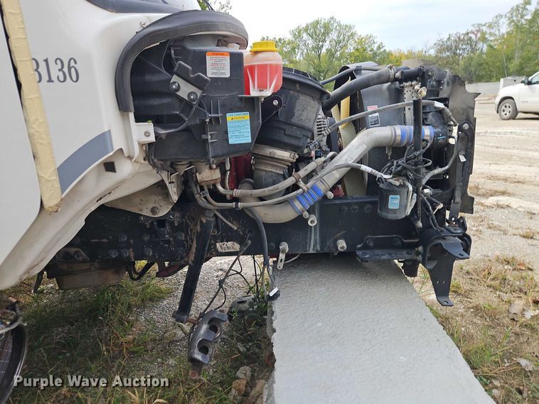 image for item EB8380 2021 Freightliner M2 flatbed truck