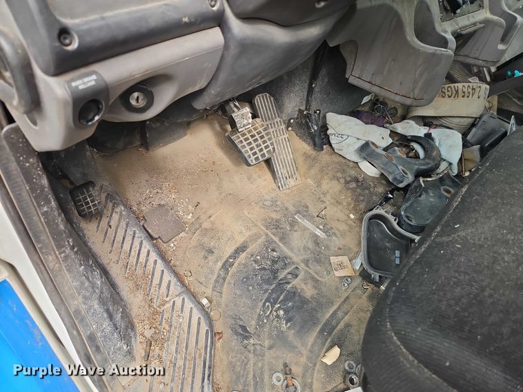 image for item EB8380 2021 Freightliner M2 flatbed truck