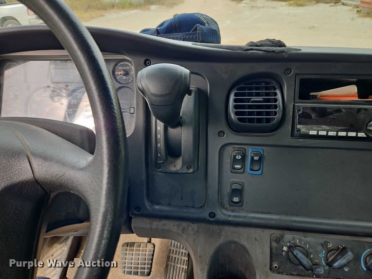 image for item EB8380 2021 Freightliner M2 flatbed truck