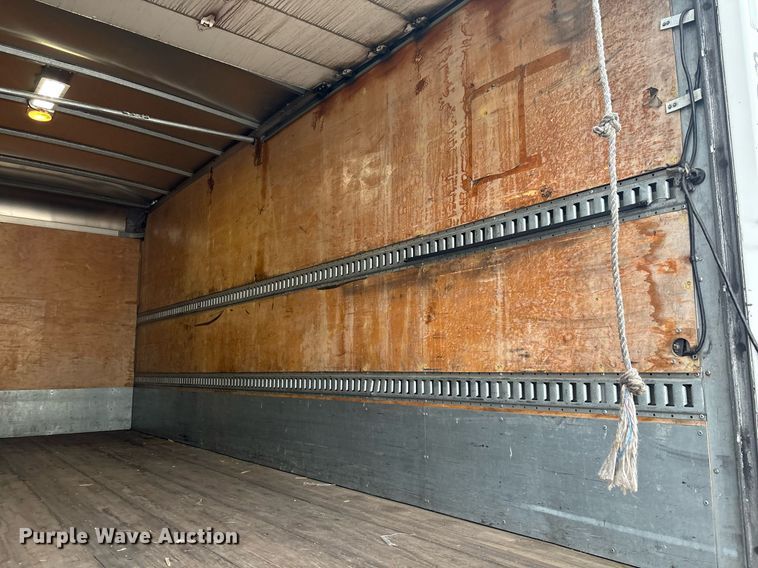 image for item EC1081 2013 Freightliner Business Class M2 box truck