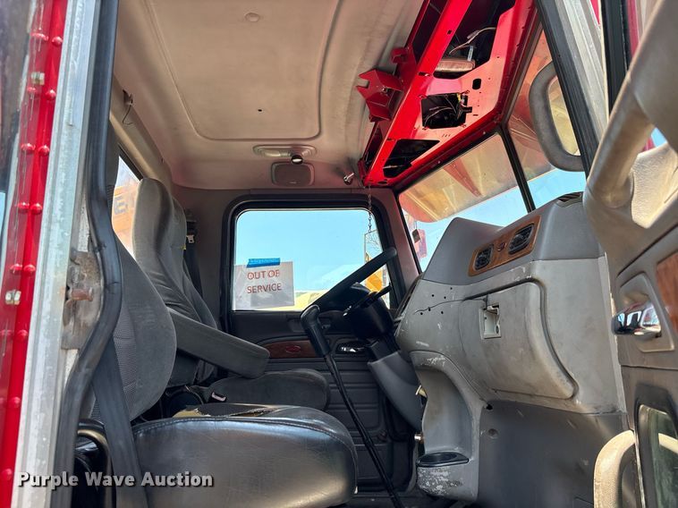 image for item EC3598 2009 Peterbilt 389 semi truck