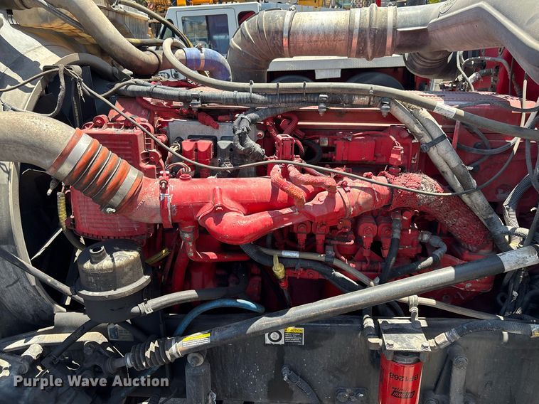 image for item EC3598 2009 Peterbilt 389 semi truck