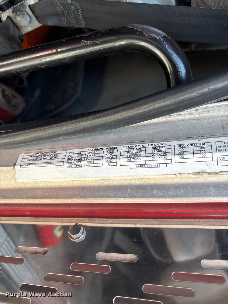 image for item EC3598 2009 Peterbilt 389 semi truck