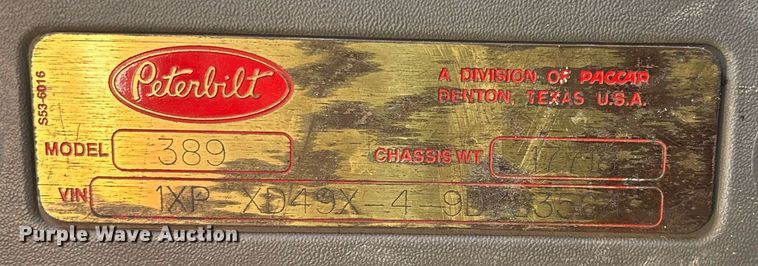 image for item EC3598 2009 Peterbilt 389 semi truck