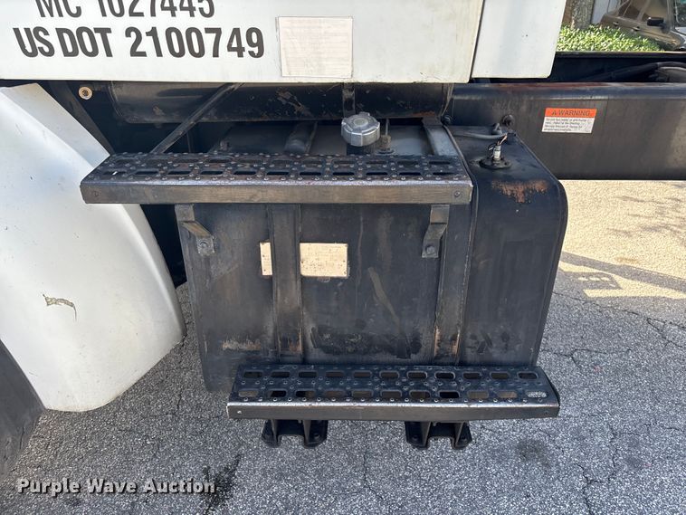 image for item EC3857 2003 Sterling L-Line truck cab and chassis