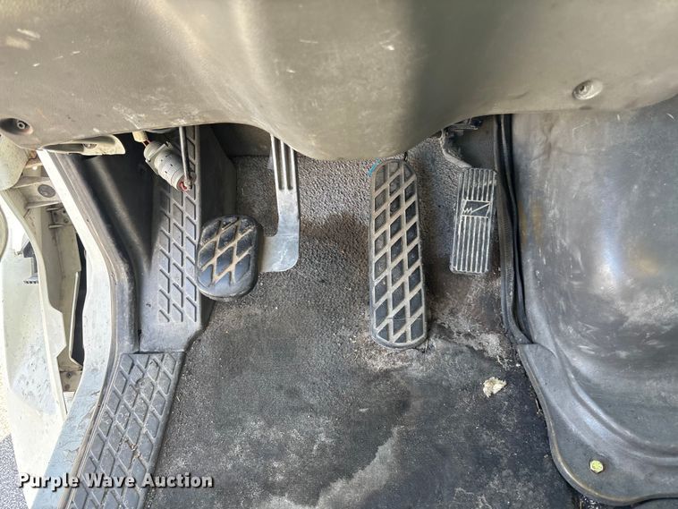 image for item EC3857 2003 Sterling L-Line truck cab and chassis