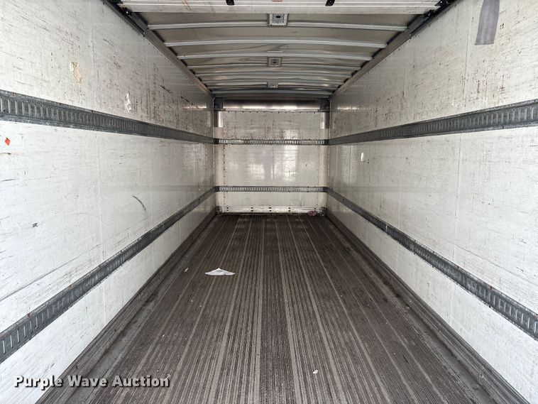 image for item EC4392 2017 Hino 268 box truck