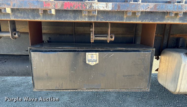 image for item EC8075 2012 Freightliner M2 Class flatbed truck