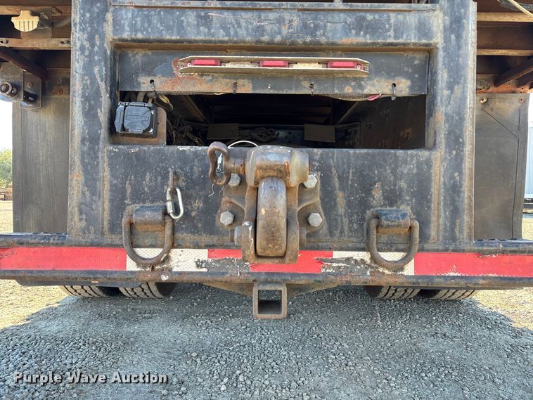 image for item EC8075 2012 Freightliner M2 Class flatbed truck