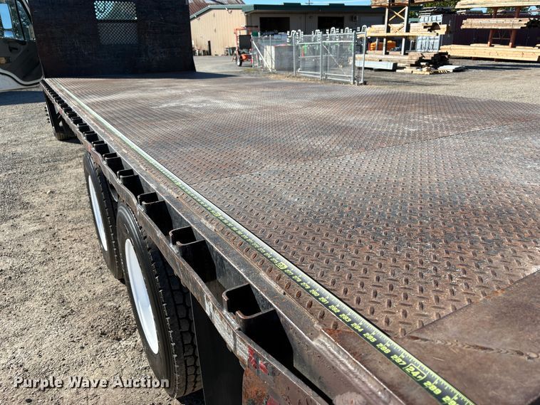 image for item EC8075 2012 Freightliner M2 Class flatbed truck