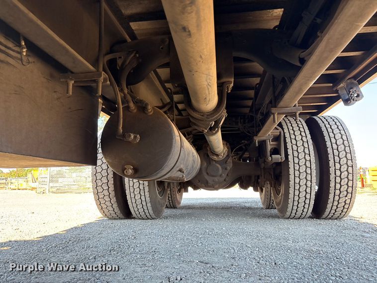 image for item EC8075 2012 Freightliner M2 Class flatbed truck