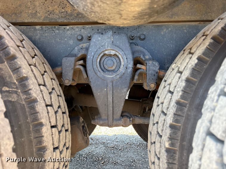 image for item EC8075 2012 Freightliner M2 Class flatbed truck