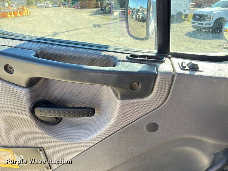 image for item EC8075 2012 Freightliner M2 Class flatbed truck