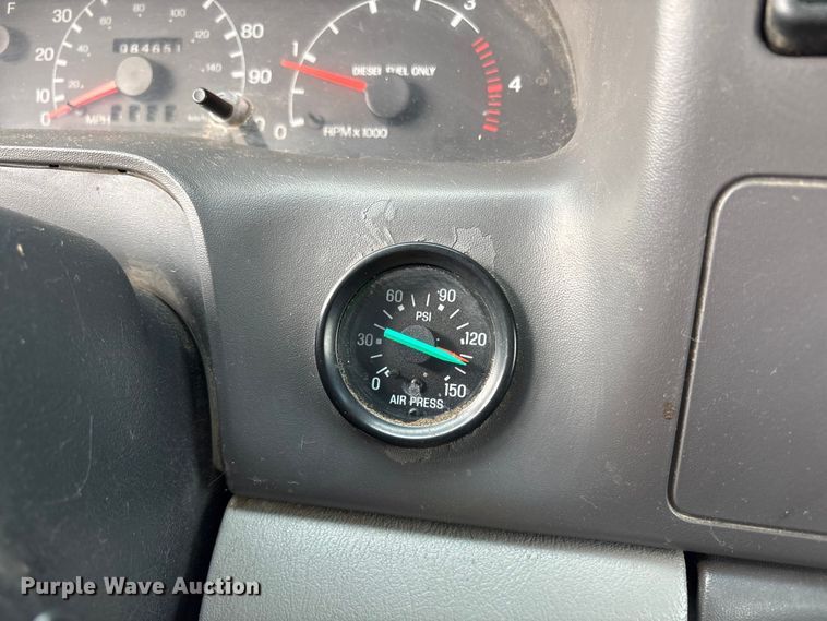 image for item EC8089 2000 Ford F750 Super Duty Ext. Cab forestry bucket truck