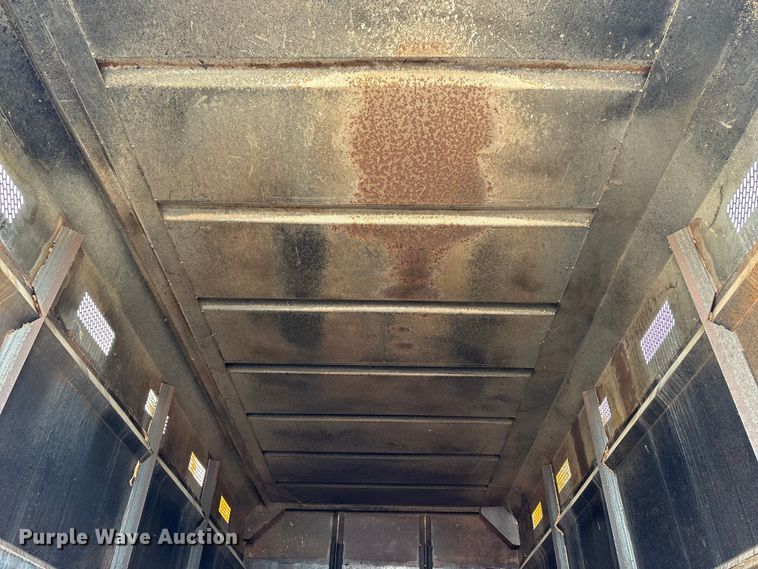 image for item EC8090 2001 Ford F650 Super Duty SuperCab chipper truck